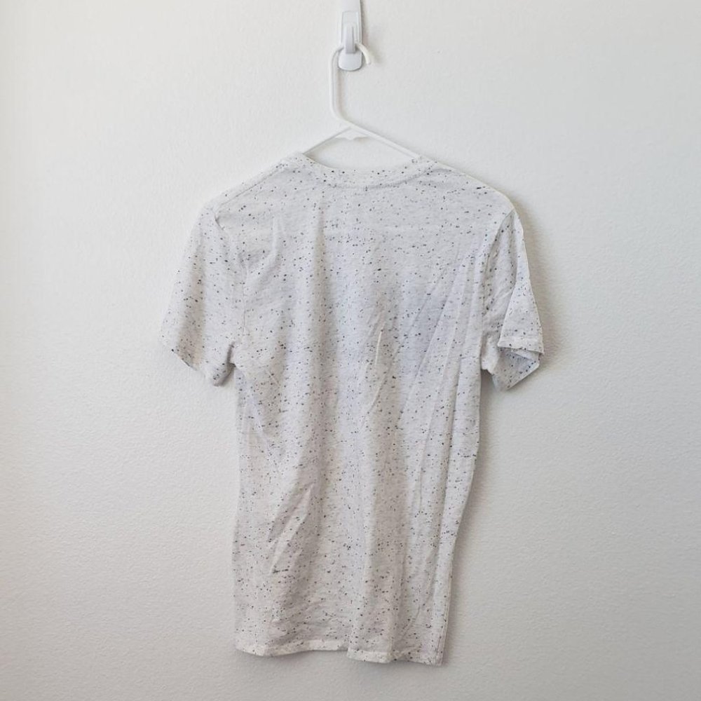 Threadfast apparel Graphic Tee - Picture 3 of 4